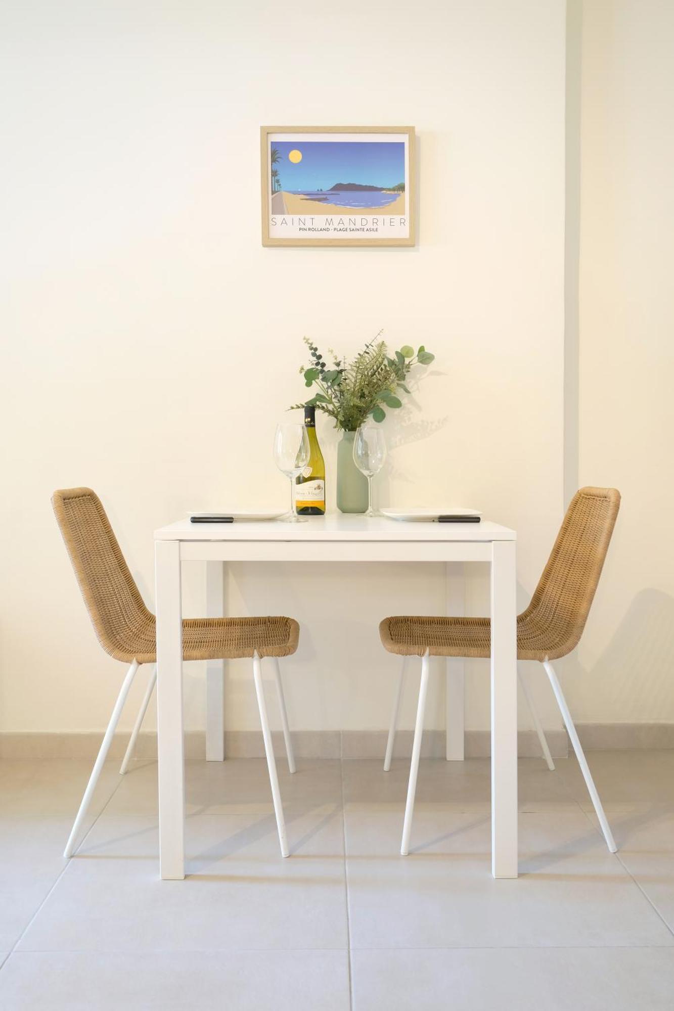 Studio Renove, 5Mn Plage, Terrasse, Clim, Velos Saint-Mandrier-sur-Mer Εξωτερικό φωτογραφία