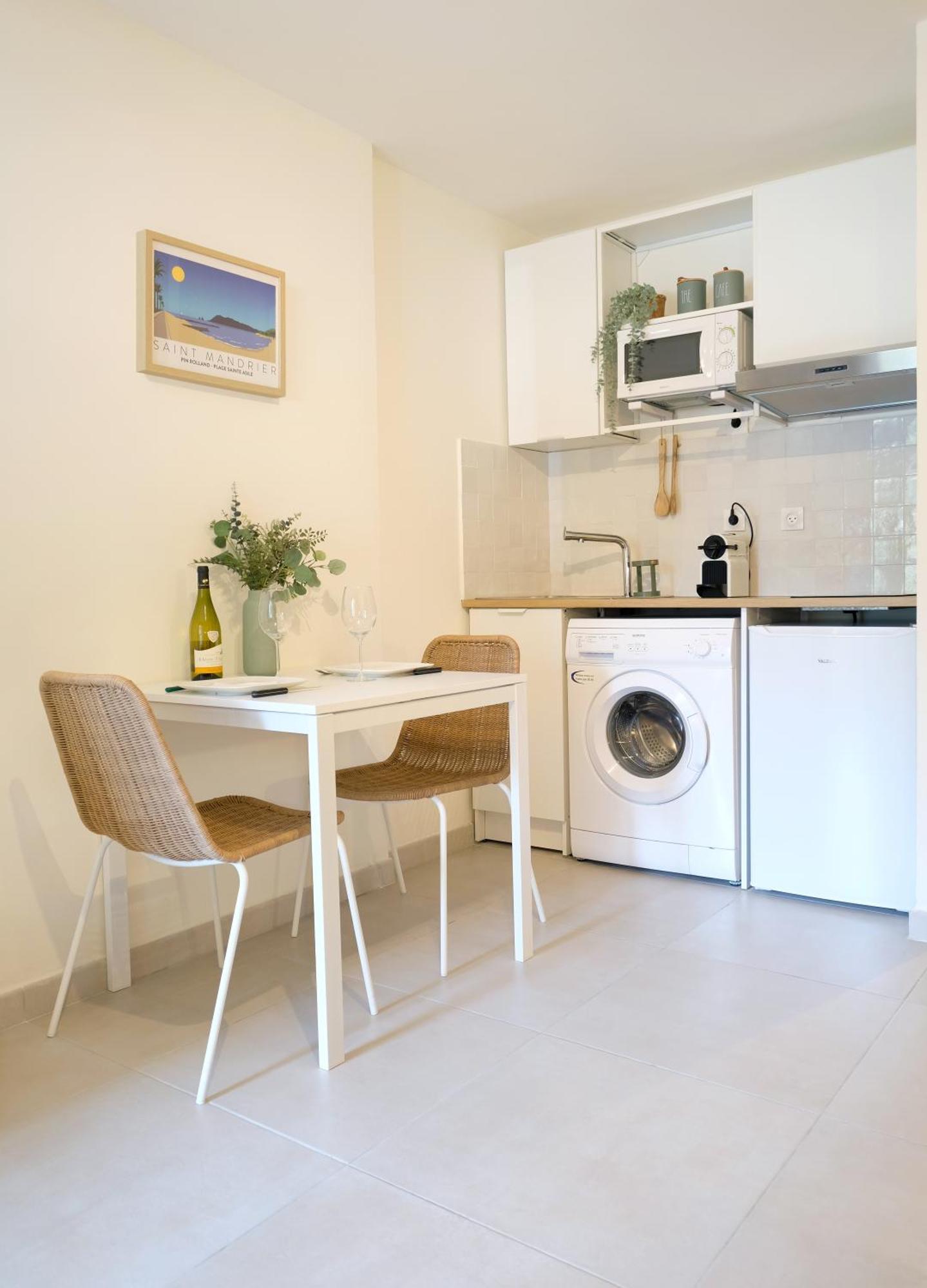 Studio Renove, 5Mn Plage, Terrasse, Clim, Velos Saint-Mandrier-sur-Mer Εξωτερικό φωτογραφία
